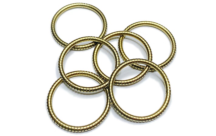Comparison of commonly used electromagnetic sealing gaskets