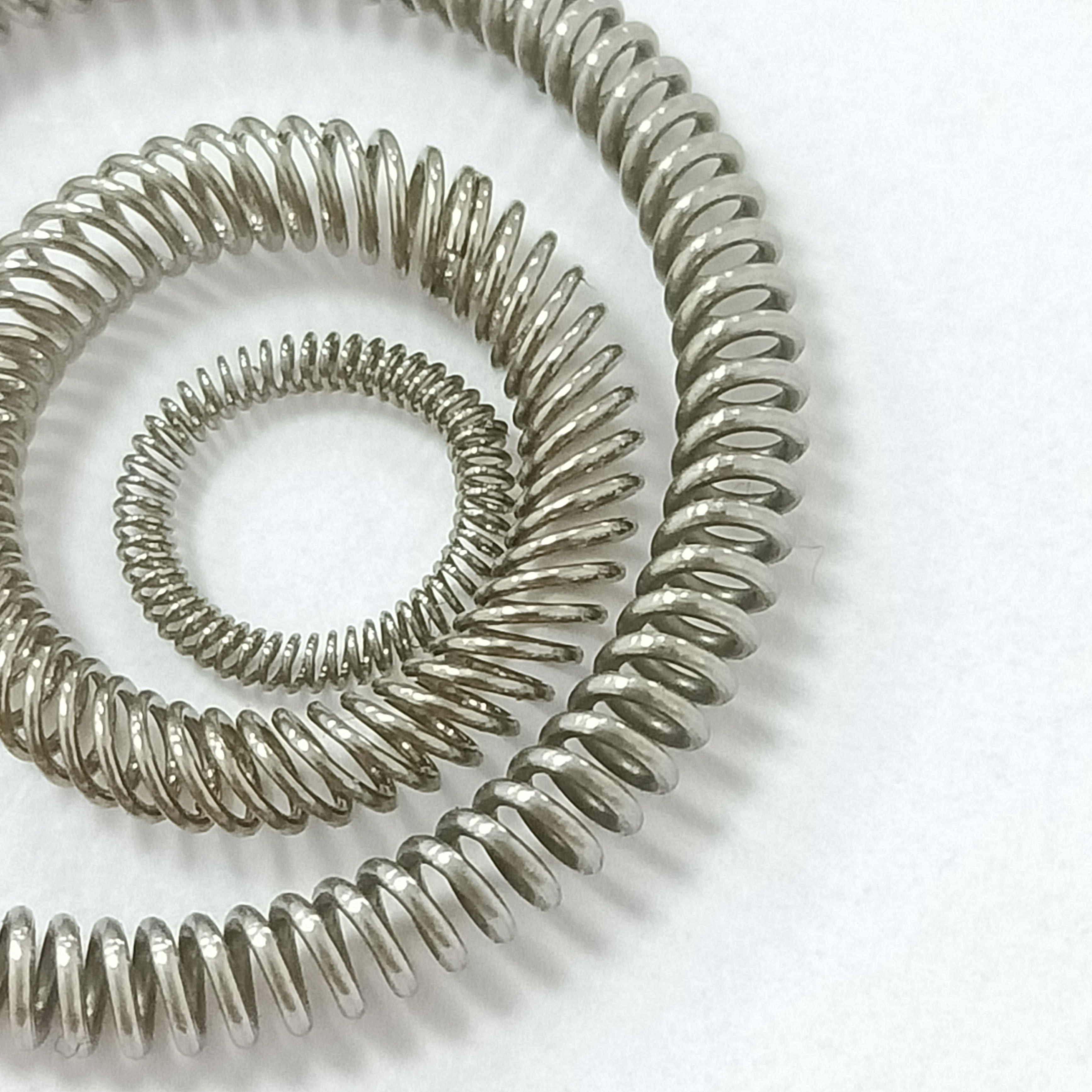 Canted Coil Springs-spring energized seals
