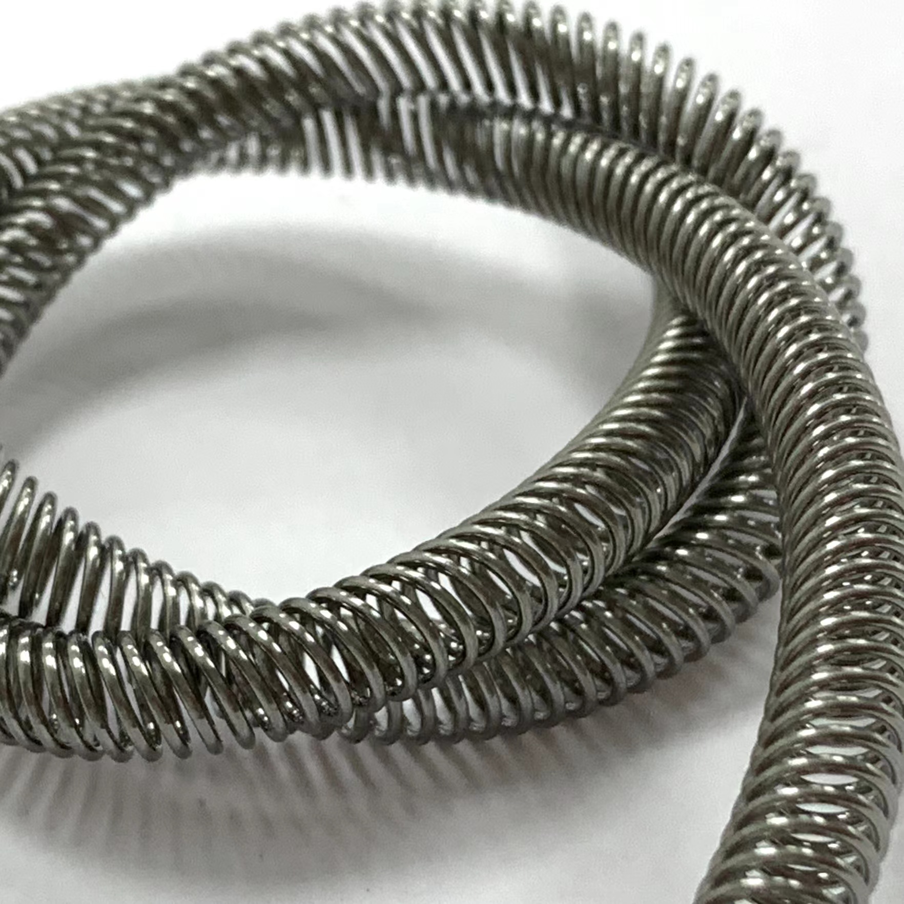 Canted Coil Springs-spring energized seals