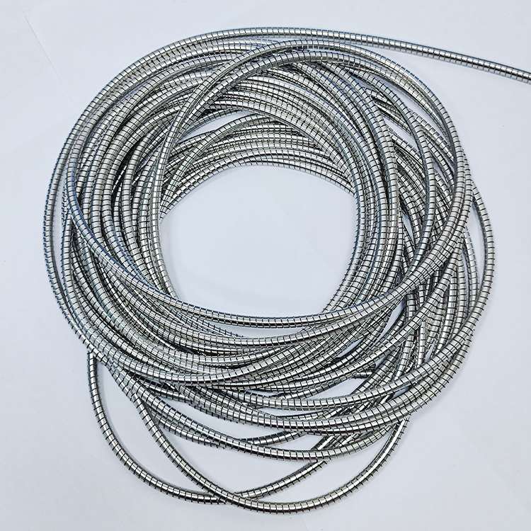 Helical springs: High strength, uniform stress distribution and excellent fatigue resistance